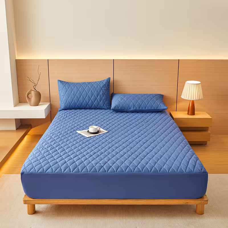 AuraShield Waterproof Mattress Protector — Fitted, Noiseless & Breathable