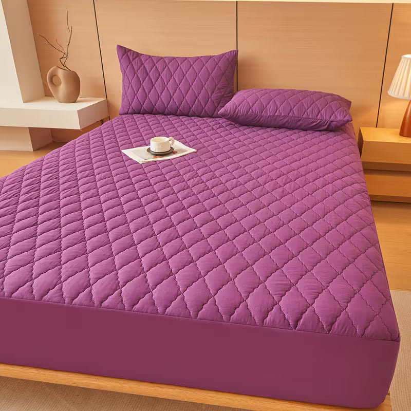 AuraShield Waterproof Mattress Protector — Fitted, Noiseless & Breathable