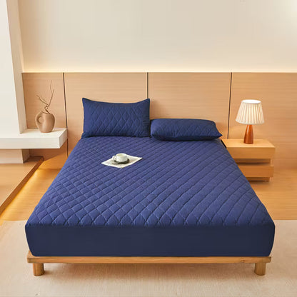 AuraShield Waterproof Mattress Protector — Fitted, Noiseless & Breathable