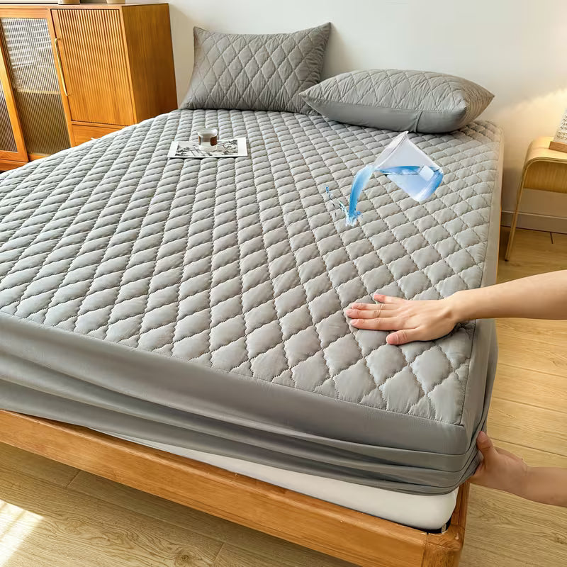 AuraShield Waterproof Mattress Protector — Fitted, Noiseless & Breathable